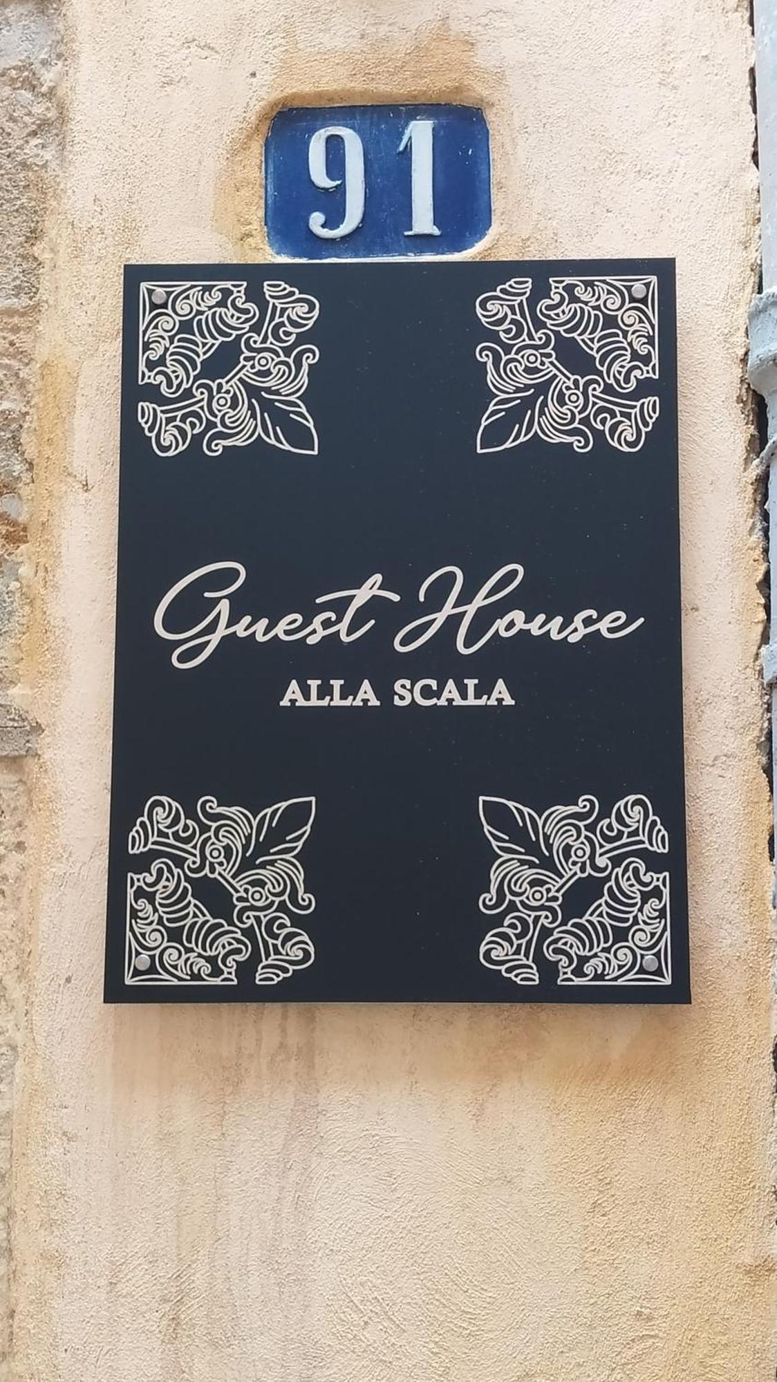 Guest House Alla Scala Caltagirone Exterior foto
